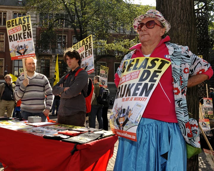 Actiefoto van een IS standje uit 2009.